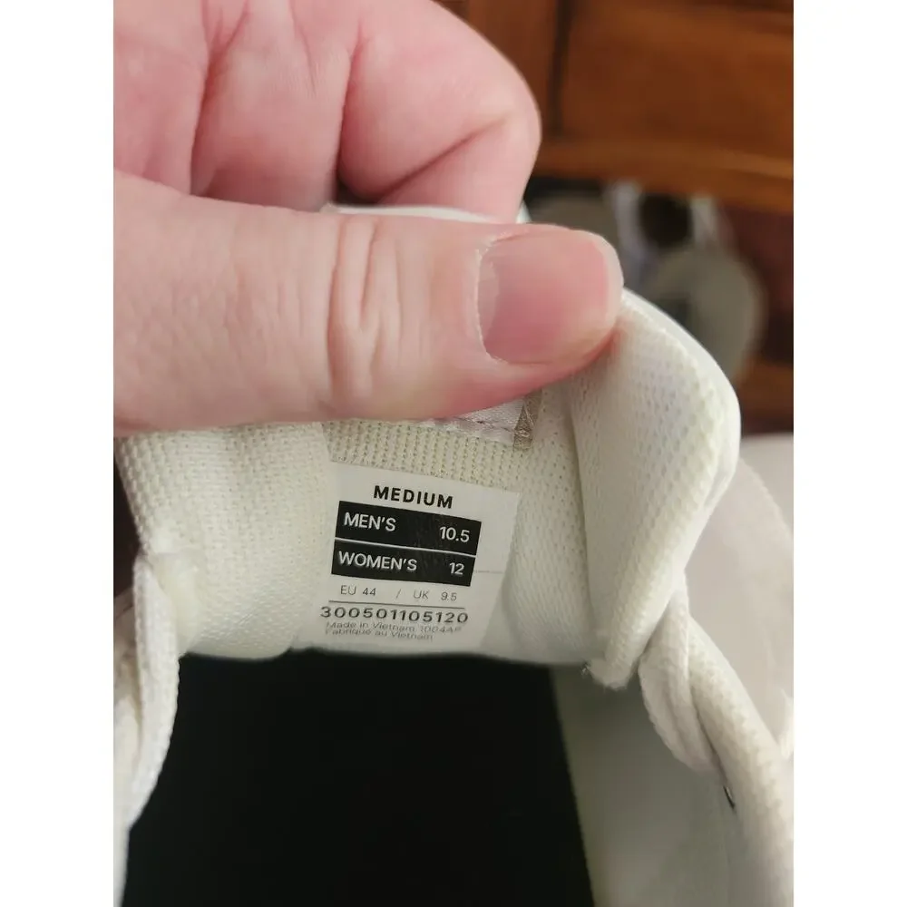 KURU White Leather Comfort Sneakers Men’s 10.5 Women’s 12 Medium